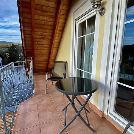 بيت ضيافة Dehn