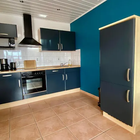 Dehn 3* بار دوركهايم