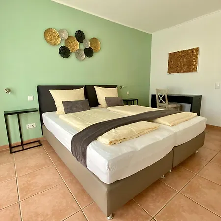 Guest house Dehn 3*